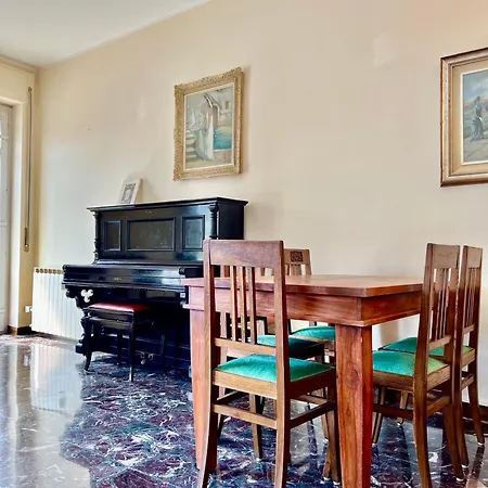 Sailor House Apartment *