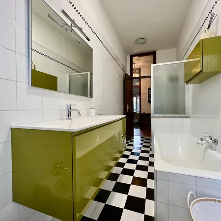 Apartment Sailor House